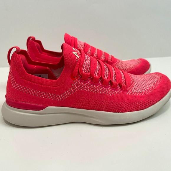 Gently Used APL Women's Techloom Breeze Running Shoes, Size 8 - Picture 7 of 16